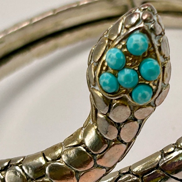 Hinged Silver Snake Reptile 🦎 Bangle Bracelet Faceted Faux Turquoise Blue Eyes - Picture 15 of 16